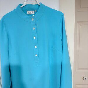 MARY G MILDRED HOIT BEAUTIFUL BLUE TOP PEARL BUTTONS SIZE XL